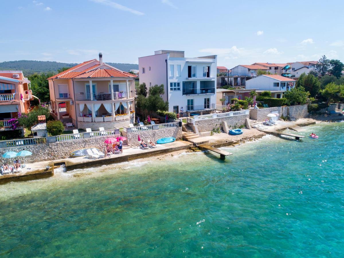 Aqua Cabana Bibinje Exterior photo
