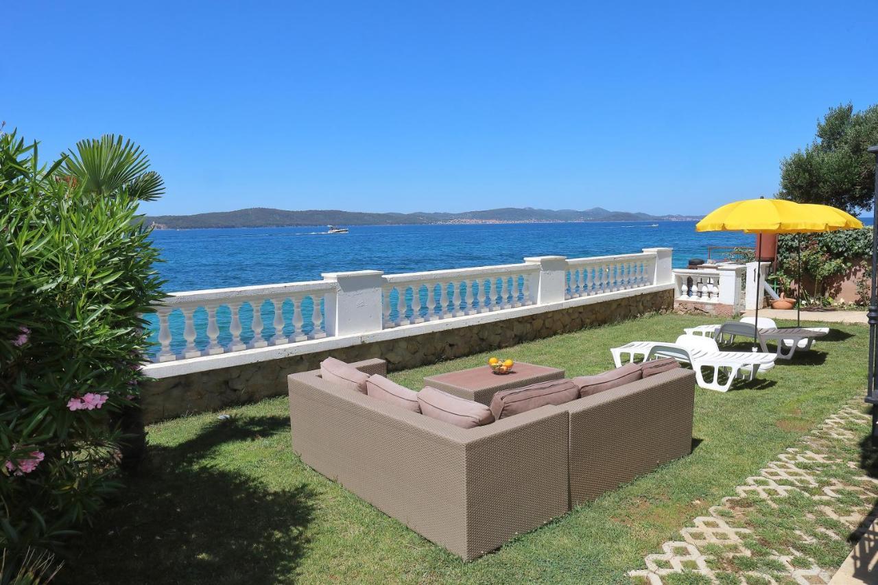 Aqua Cabana Bibinje Exterior photo
